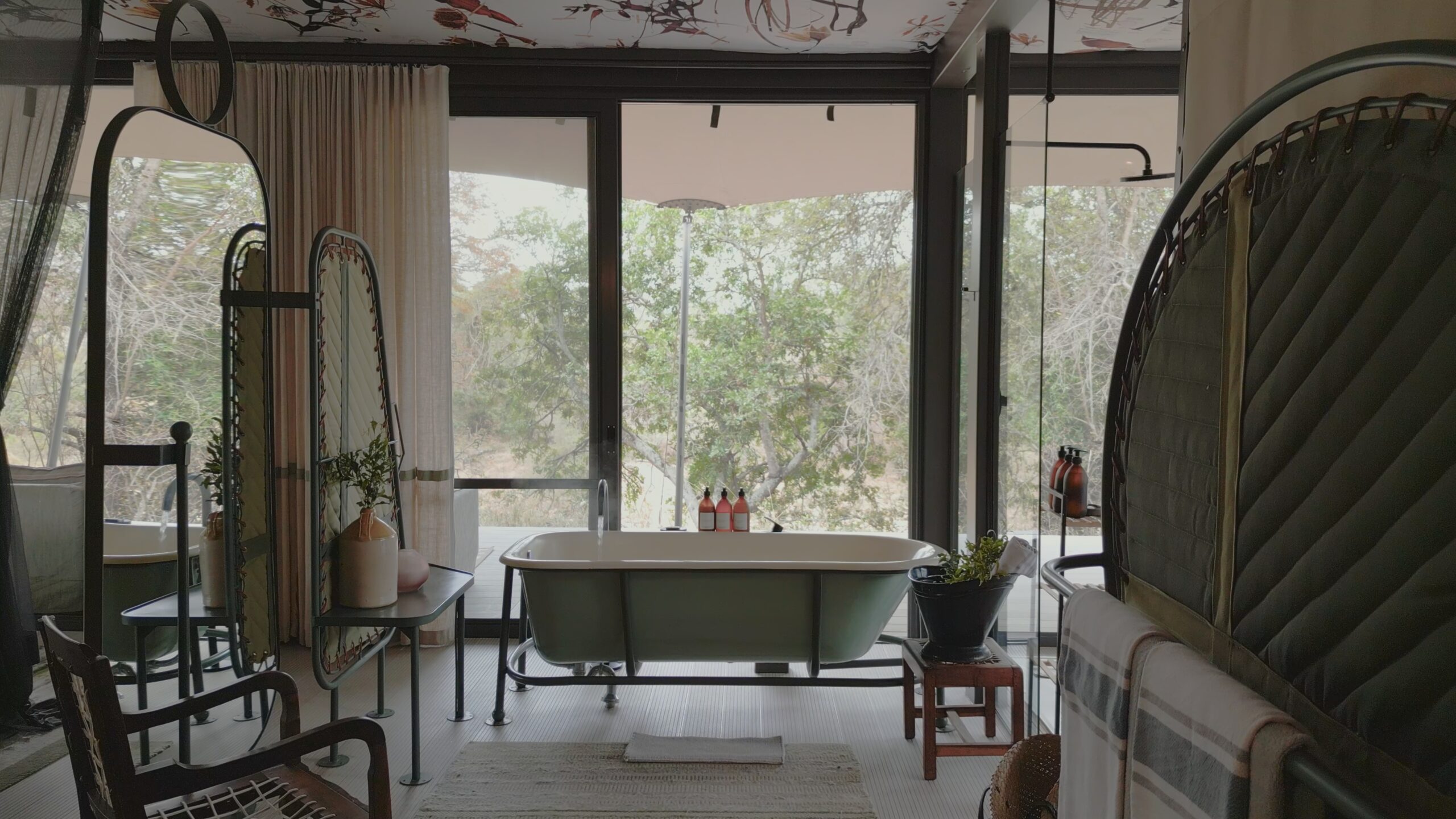 Saseka Luxury Tented Camp